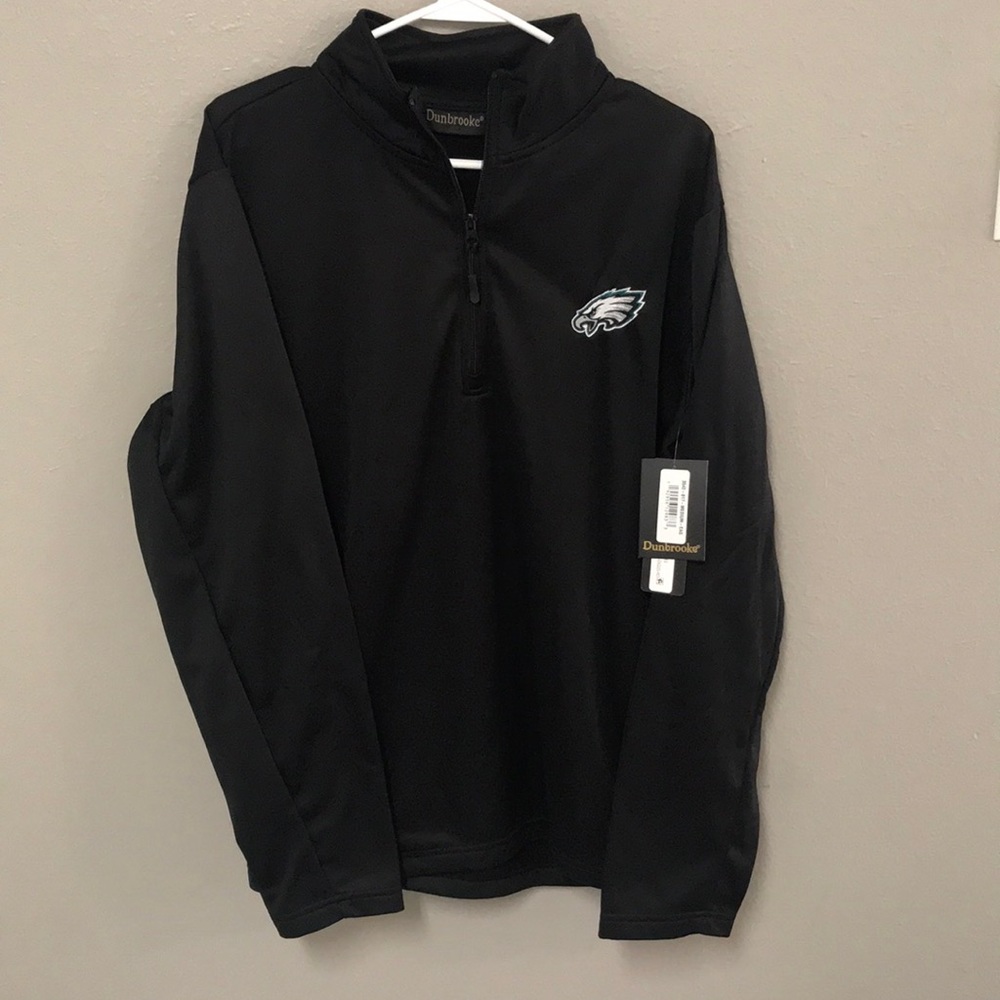 NWT, EAGLES Dunbrooke Half Zip Pullover, Medium